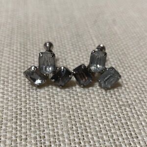 Vintage 1950’s Rhinestone silver screw back Earrings